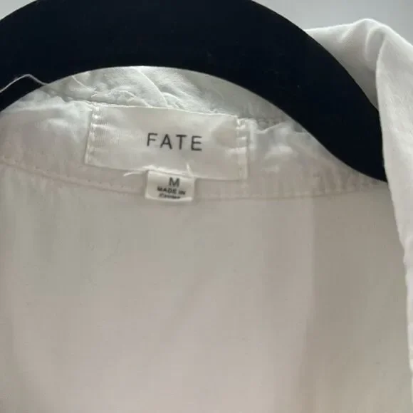 3For$20 Fate White Snap Blouse. With Gold Stud Detailing size M - Picture 3 of 4